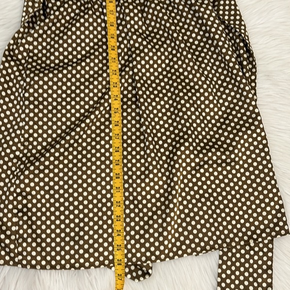 Ladies BCBGMaxAzria Polka Dot, Short Sleeve, Keyhole Dress - Picture 6 of 6